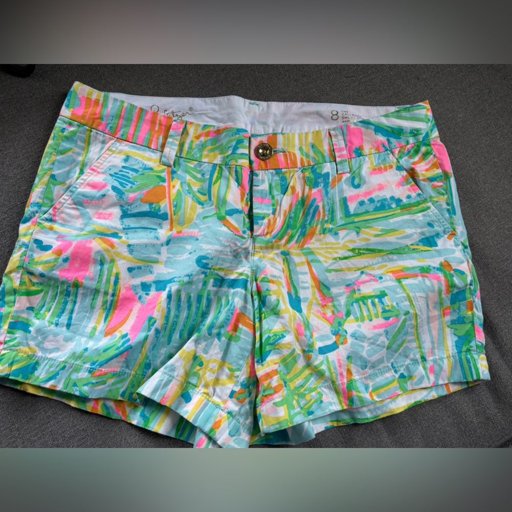 Lilly Pulitzer Callahan shorts. Size 8